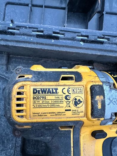DeWalt DCD795 18V XR Brushless Combi Drill and Case Untested