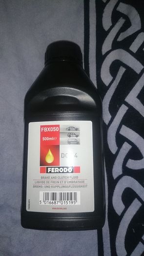 brake/clutch oil/fluid Dot 4