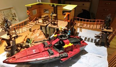 Action Force GI JOE Coastal supply post diorama