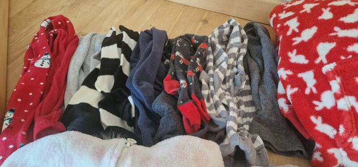 girls clothes age 7yrs