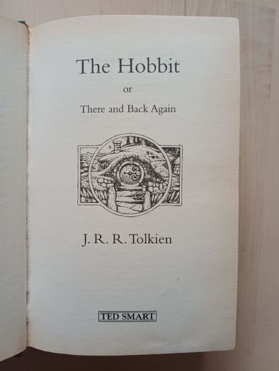 The Hobbit by JRR Tolkien (Fantasy Hardback 2001)