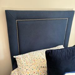 Single beds and headboards
