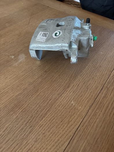 brake caliper