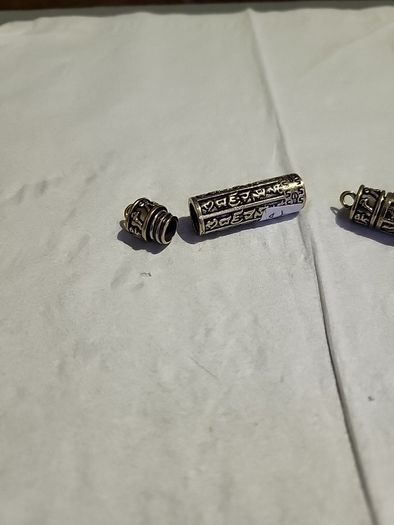 Mantra pendants