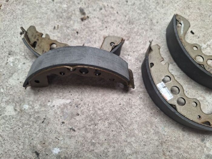 vitara brakes shoes