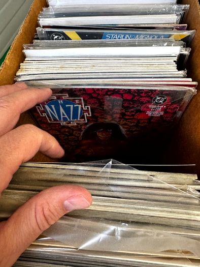 DC Long Comic Box w 250 comics for Sale