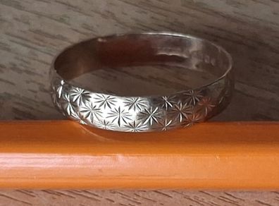 Gold ring 375