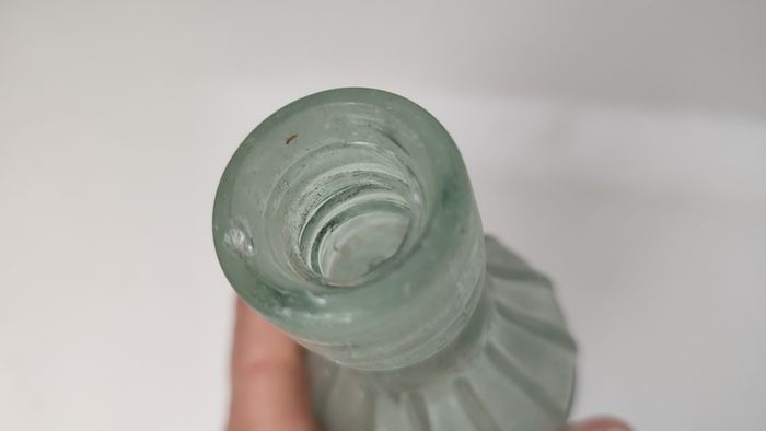 394 - Antique Seeds Preston Mineral Water Clear Glass Decorative Collectible Bottle