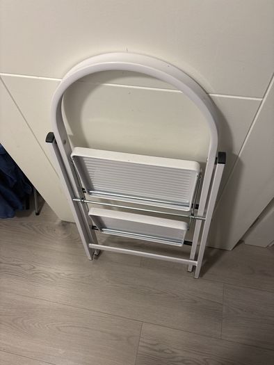 2-step ladder