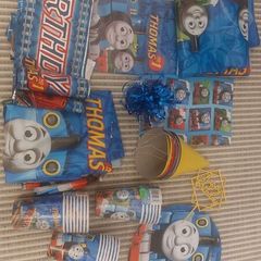 Thomas the Tank Engine birthday decorations bundle
