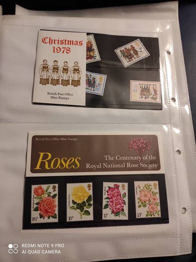 Stamp album UK's Presentation packs x 100