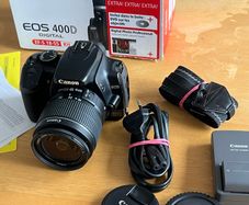 Canon EOS 400D with kit lens in box with acessories