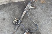 TOYOTA HIACE - Steering Rack &amp; Pump
