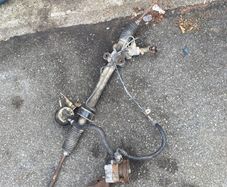 TOYOTA HIACE - Steering Rack & Pump