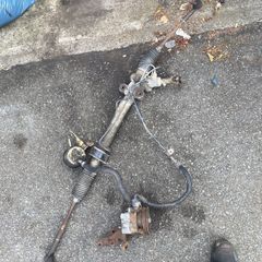 TOYOTA HIACE - Steering Rack & Pump
