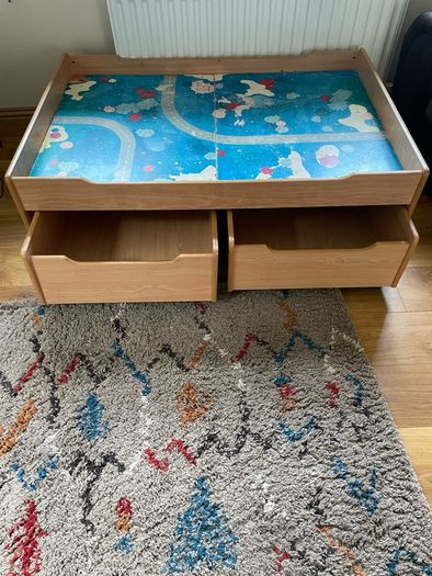 play table