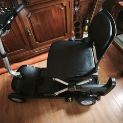 Mobility scooter