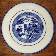 Vintage Arklow saucer blue rim Blue Willow pattern
