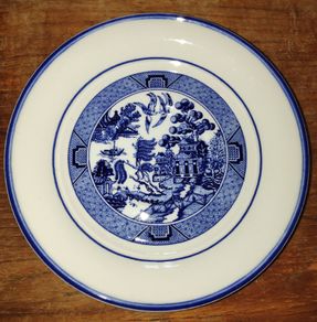 Vintage Arklow saucer blue rim Blue Willow pattern