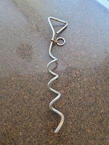 Spike for grass for dog lead