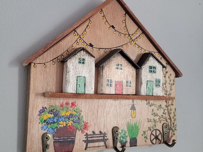 Handcrafted wooden key holder!