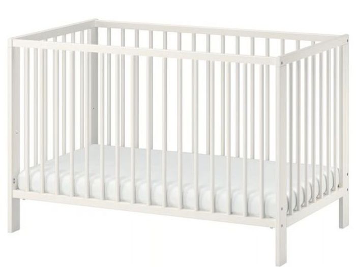 Gulliver Cot, mattress & sheets
