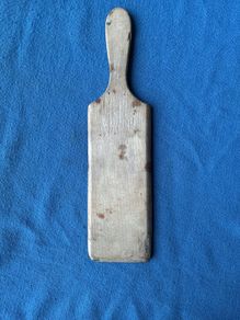 Single antique ribbed butter pat