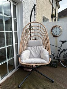 Egg chair