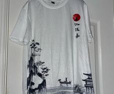 White t shirt size large brand new Never worn