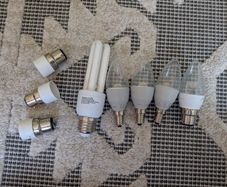 Led light bulbs and converter