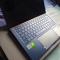 Asus Zenbook 13" laptop, not working
