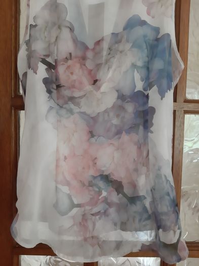 Brand New H&M Blouse, Size 10