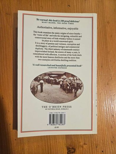 1000 Years Of Irish Whiskey.  By Malachy Magee. Paperback In Good Condition.  See Photos For Same.