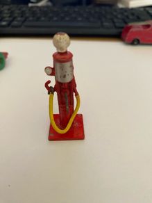 Dinky Toys Shell petrol pump