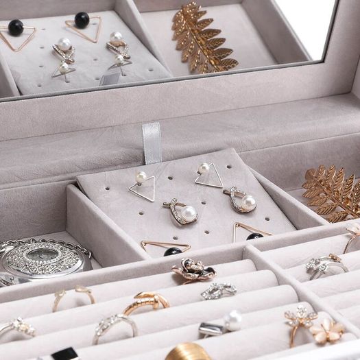 Jewellery box 6 tier 5 drawer   High quality workmanship