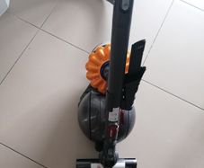 dyson ball in very good condition with fresh filter fully cleaned plus Turbo turbine head