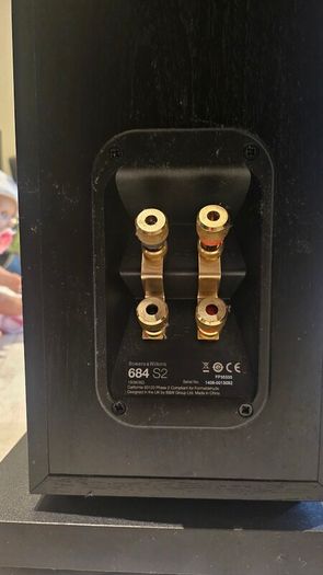 Bowers & Wilkins 684 S2