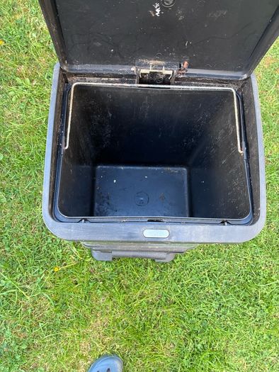 Double Bin