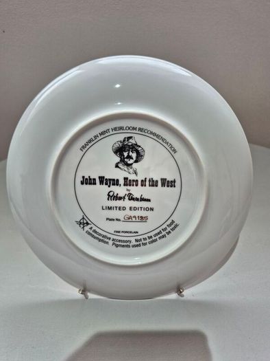 John Wayne "Hero of the West" Limited Edition Collector's Plate  Mint Condition
