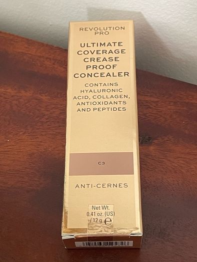 Revolution concealer with hyralonic acid and collagen in shade c3 - New