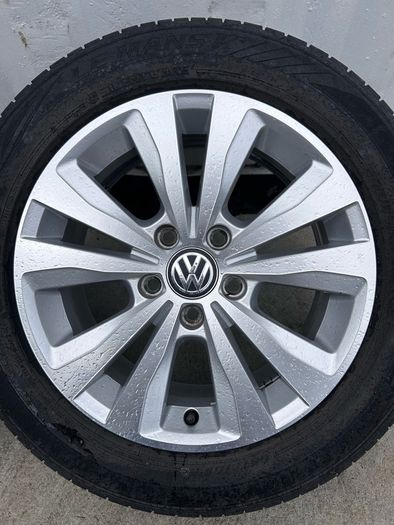 Genuine Volkswagen 16" Alloy Wheels