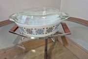 VINTAGE NEW OLD STOCK: JAJ Pyrex "Chelsea" 3-Pint Casserole Set with Original Box &amp; Stand