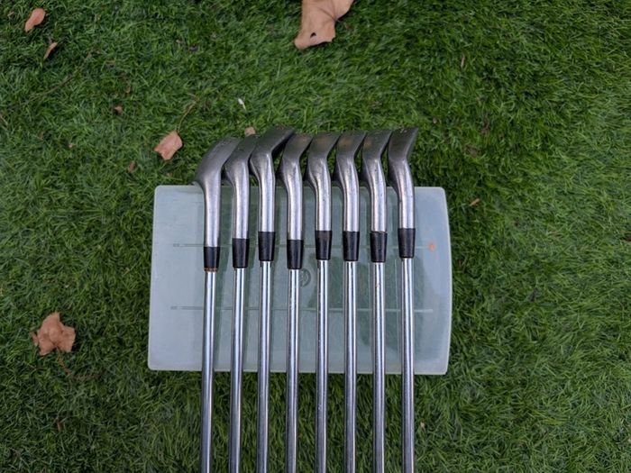 golf club set including bag and trolley