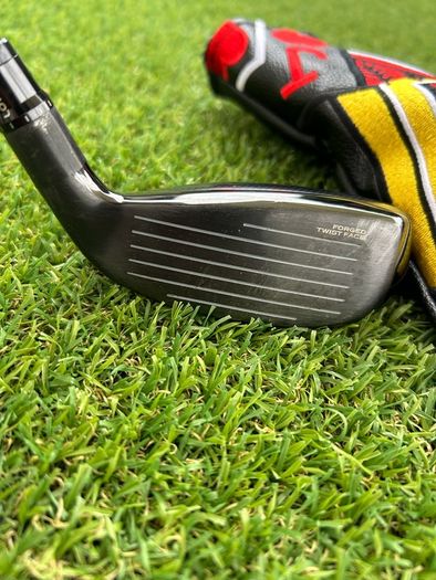 Full set of left handed golf clubs