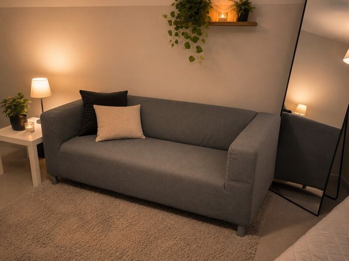 2-seat sofa