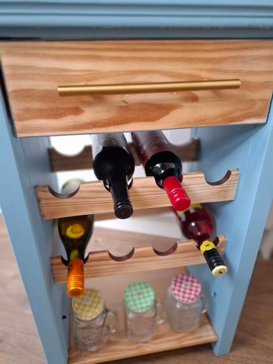 (Open to offers) Luxury drinks stand with removable top tray