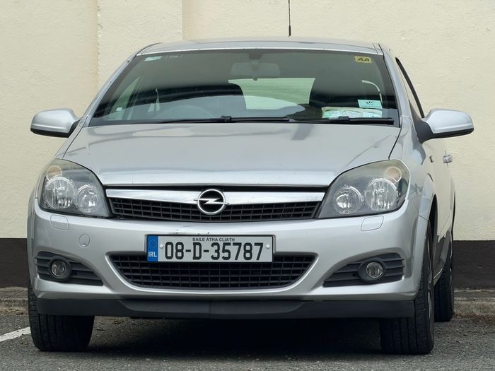 2008 Opel Astra