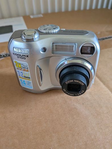Nikon Coolpix 3100 Digital Camera