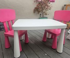 Childrens table & chairs