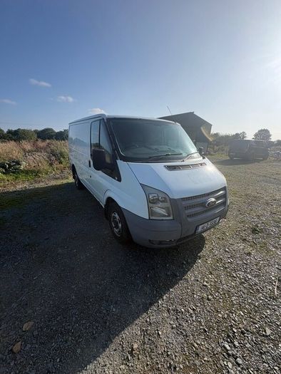 Ford Transit 2014 Brand new DOE